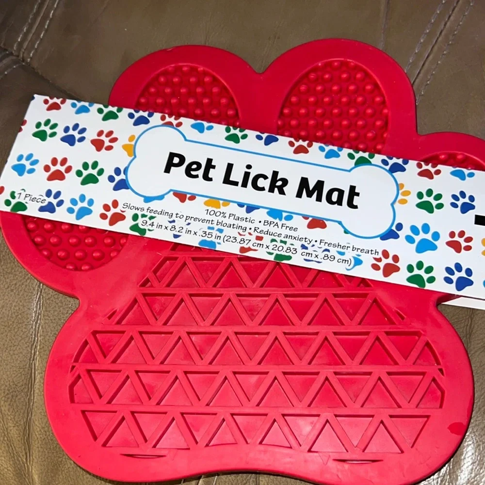 BNWT Red Pet Lick Mat